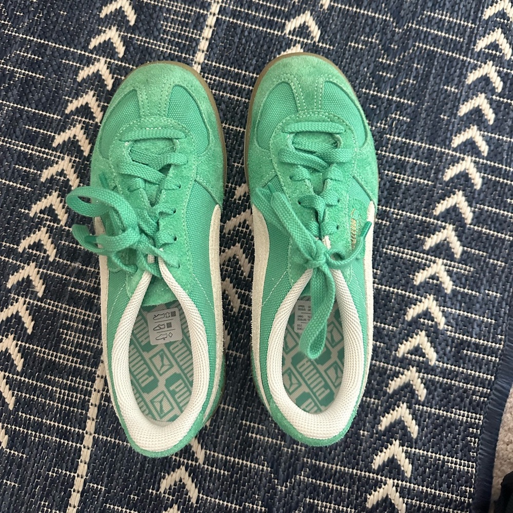 Puma Palermo Vintage Women’s Sneakers Size 8